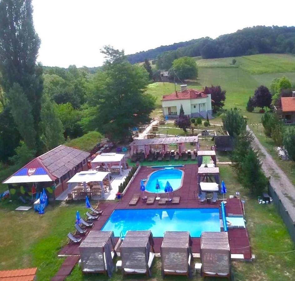 Holiday Home Rodjak Sa Sela Mionica Exterior foto